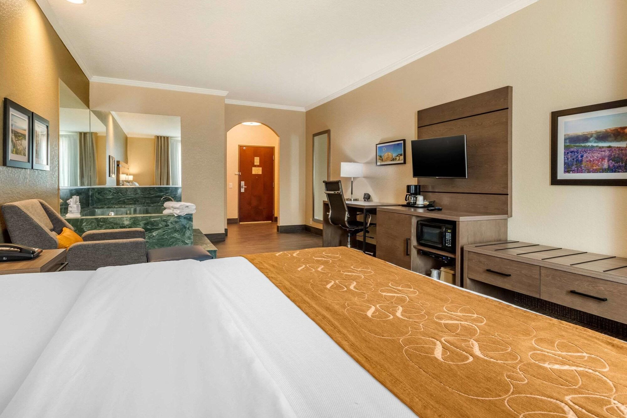 Comfort Suites Baytown I - 10 Екстериор снимка